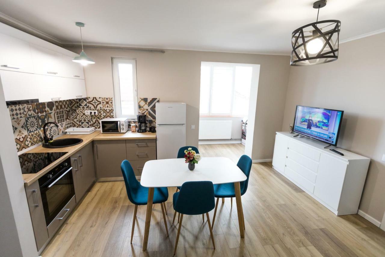 Sunshine Apartament Târgu-Mureş Zewnętrze zdjęcie